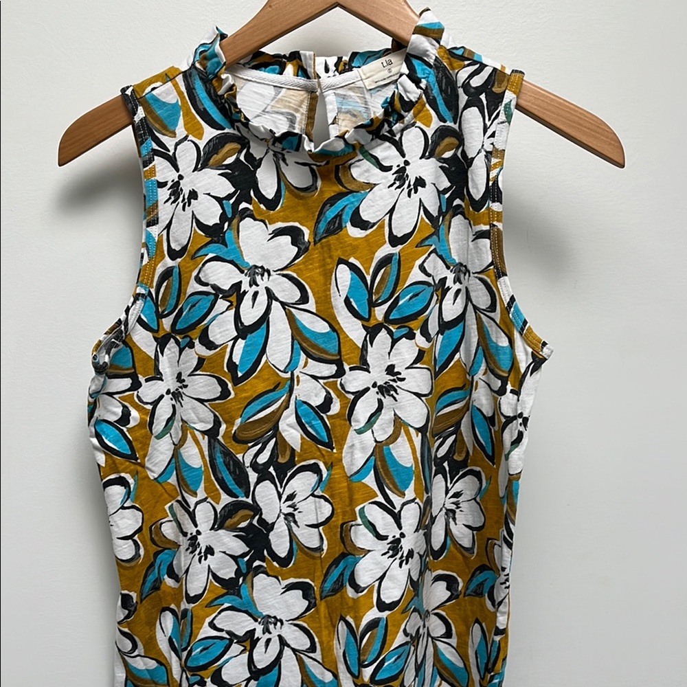 Anthropologie t.la Floral Sleeveless Top with Ruffle NeckTank small